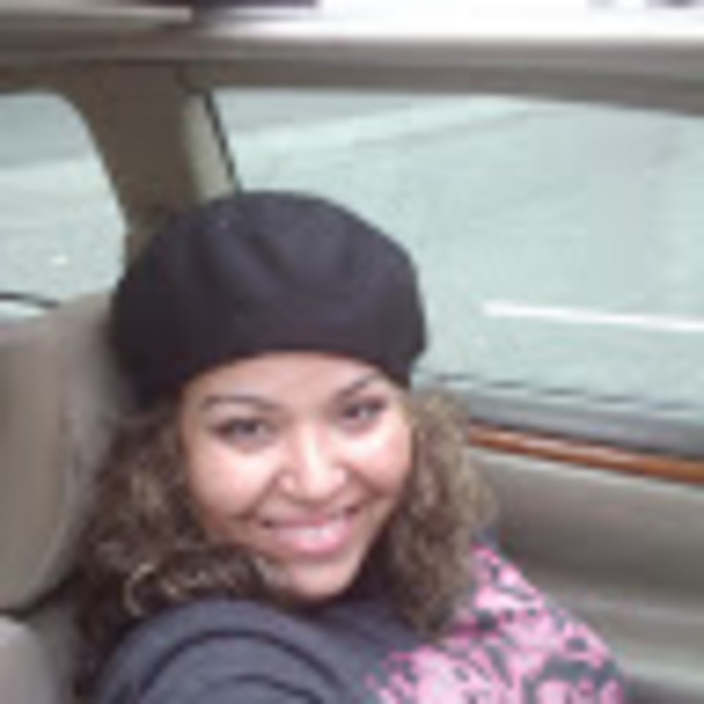 Meet your Posher, Stella